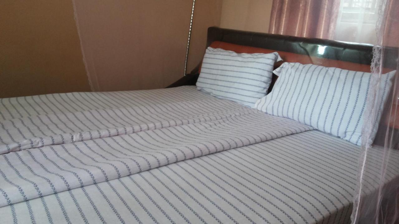 Rock Shadow Hotel Koboko 외부 사진