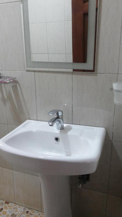 Rock Shadow Hotel Koboko 외부 사진